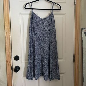 Old Navy Floral Cami Dress Size Medium